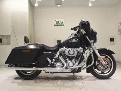 Harley-Davidson HARLEY FLHX1580  с аукциона в Японии