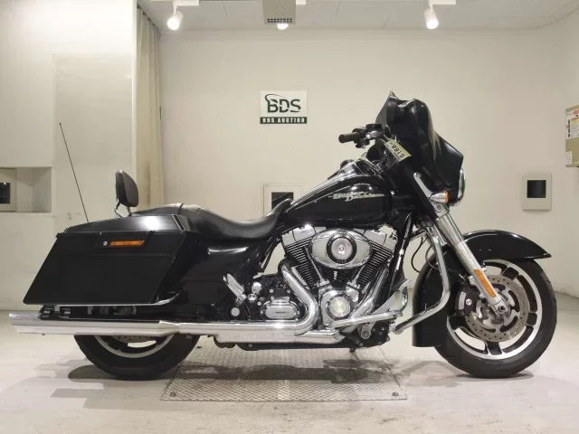 Harley-Davidson HARLEY FLHX1580 лот № 5168 оценка 4  с аукциона в Японии