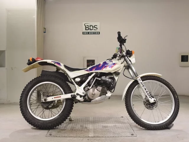 Honda TLM220R