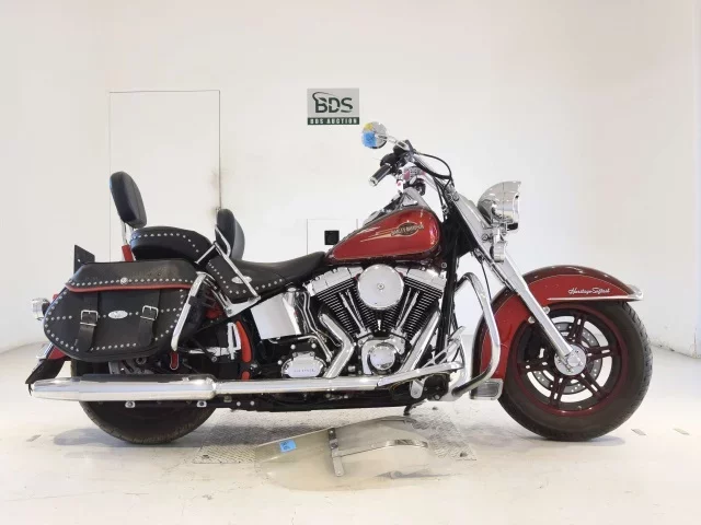 Harley-Davidson HARLEY FLSTC1580