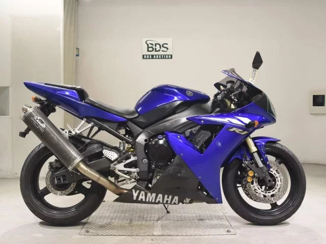 Yamaha YZF-R1 лот № 7730 оценка 4  с аукциона в Японии
