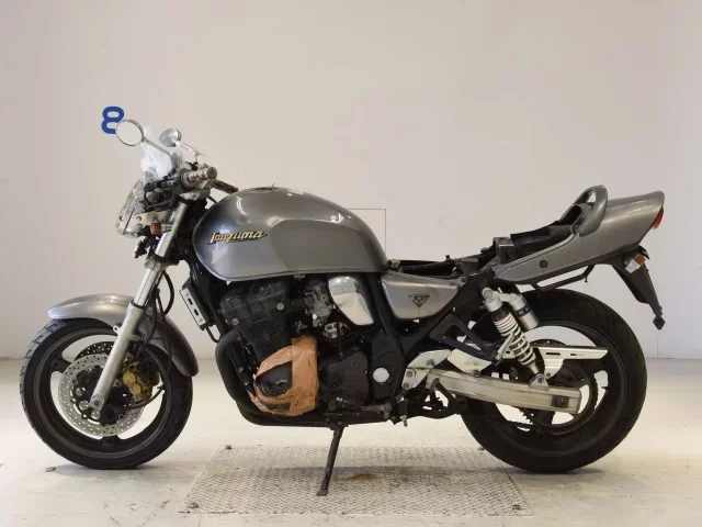 Suzuki INAZUMA 400