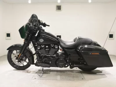 Harley-Davidson HARLEY FLHXS1870  с аукциона в Японии