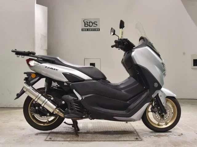 Yamaha NMAX-2