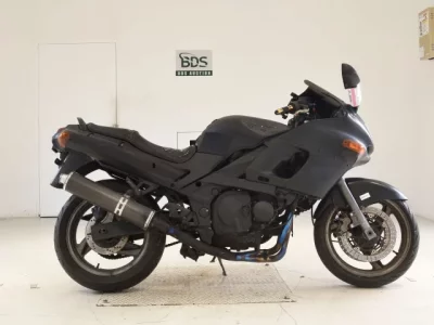 Kawasaki ZZR400-2
