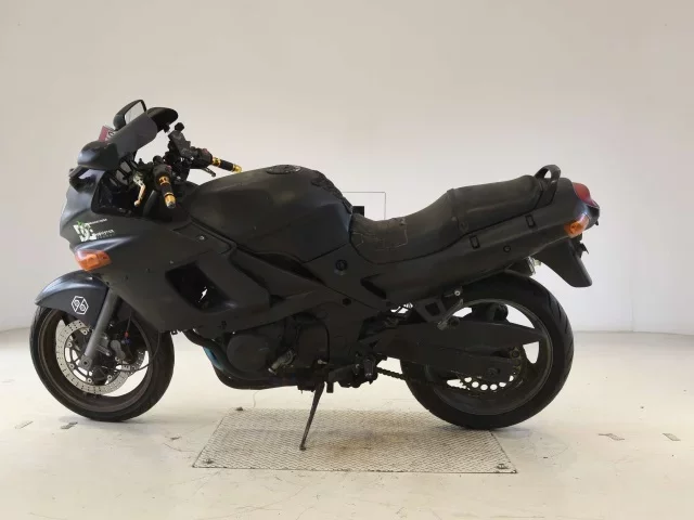 Kawasaki ZZR400-2