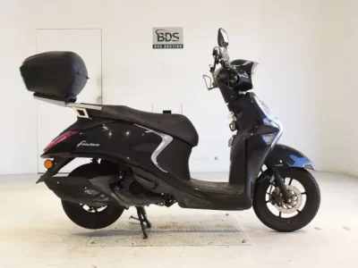 Yamaha FASSHI-NO125