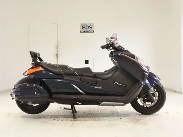 Suzuki GEMMA250