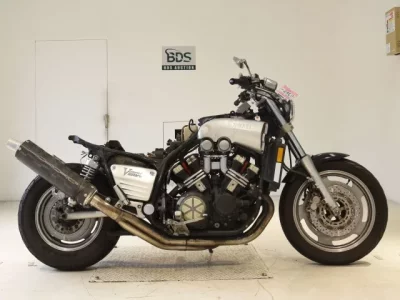 Yamaha V-MAX