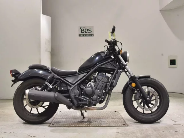 Honda REBEL лот № 2611 оценка 4  с аукциона в Японии