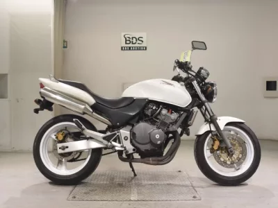 Honda HORNET250  с аукциона в Японии
