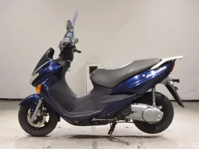 Suzuki ABENIS150