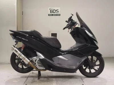 Honda PCX150-3