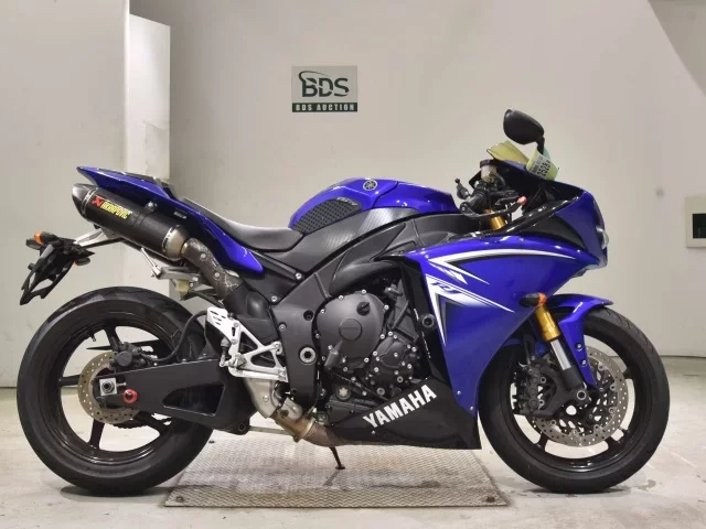 Yamaha YZF-R1 лот № 2528 оценка 5  с аукциона в Японии