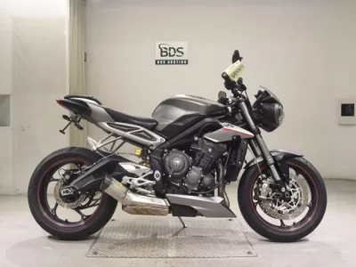Triumph TRIUMPH STREET TRIPLE RS  с аукциона в Японии