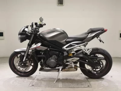 Triumph TRIUMPH STREET TRIPLE RS  с аукциона в Японии