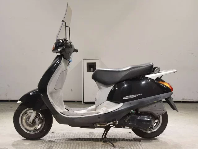 Honda LEAD 100