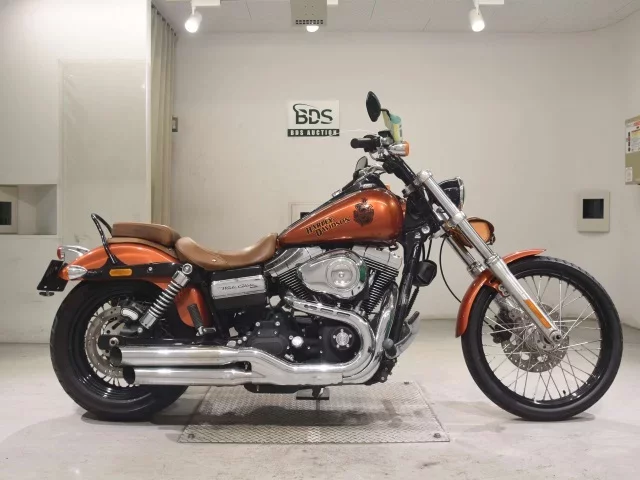 Harley-Davidson HARLEY FXDWG1580 лот № 5014 оценка 4  с аукциона в Японии