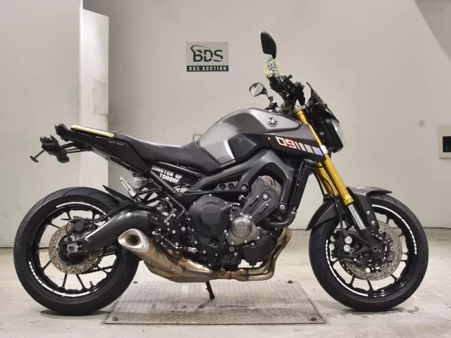 Yamaha MT-09A лот № 2594 оценка 5  с аукциона в Японии