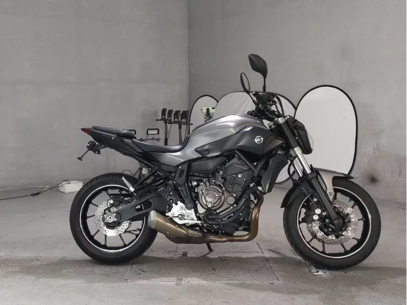 Yamaha MT-07 лот № 7015 оценка 4  с аукциона в Японии