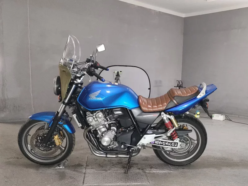 Honda CB400SFV-4