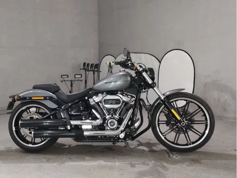 Harley-Davidson HARLEY FXBRS1870 лот № 7129 оценка 4.5  с аукциона в Японии