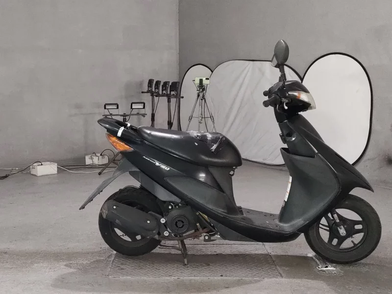 Suzuki ADDRESS V50