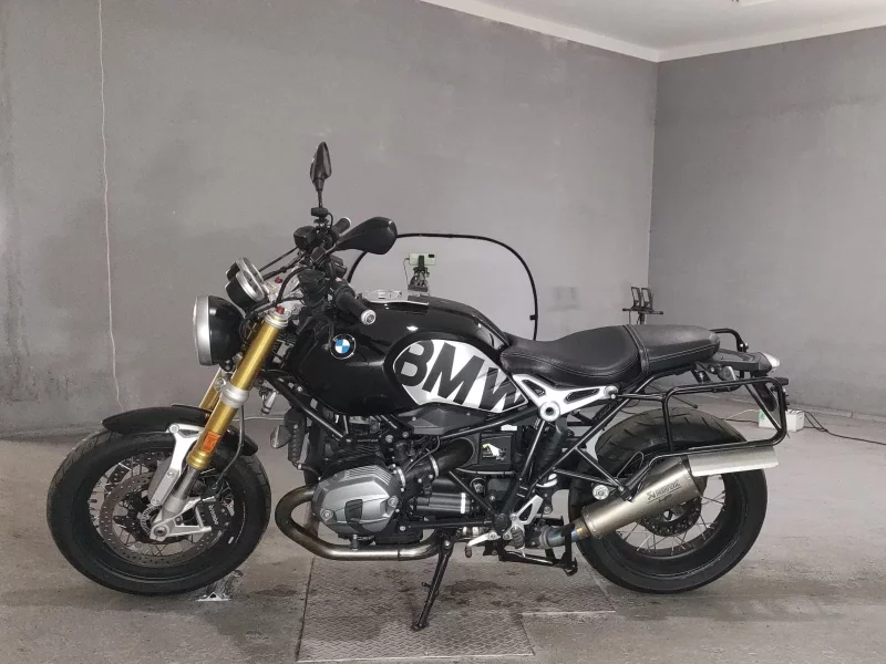 BMW BMW R NINE T