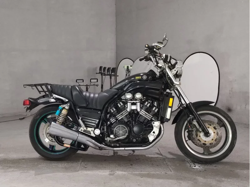 Yamaha V-MAX