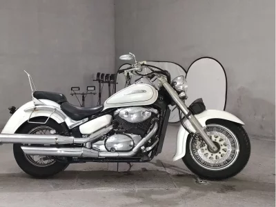 Suzuki INTRUDER 400 CLASSIC