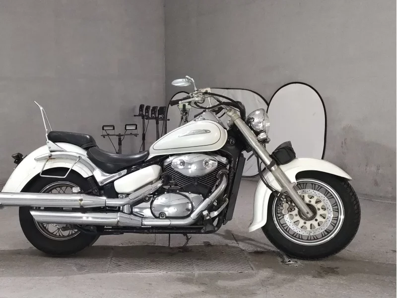 Suzuki INTRUDER 400 CLASSIC