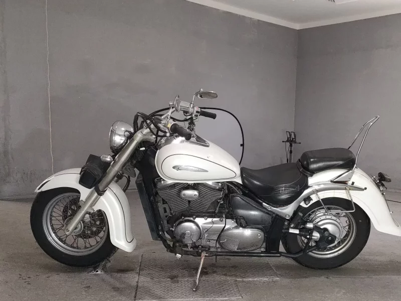 Suzuki INTRUDER 400 CLASSIC