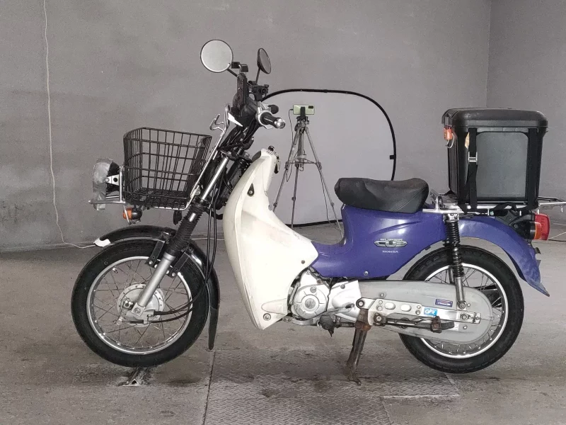 Honda SUPER CUB110