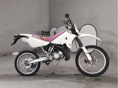 Yamaha DT200WR