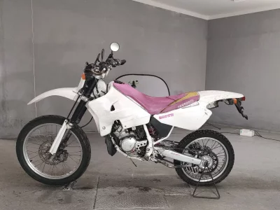Yamaha DT200WR