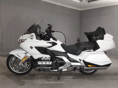 Honda GL1800 TOUR DCT  с аукциона в Японии