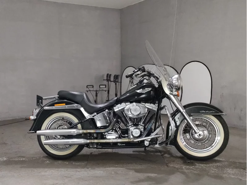Harley-Davidson HARLEY FLSTN1580