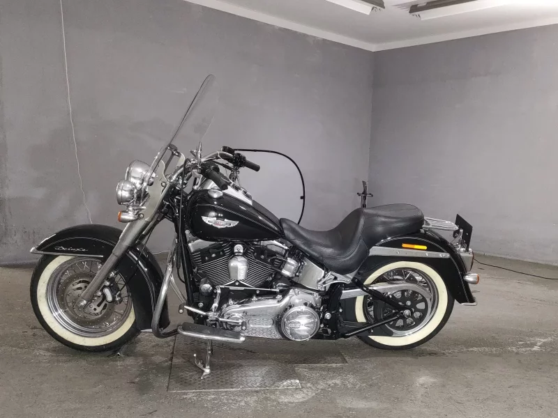 Harley-Davidson HARLEY FLSTN1580