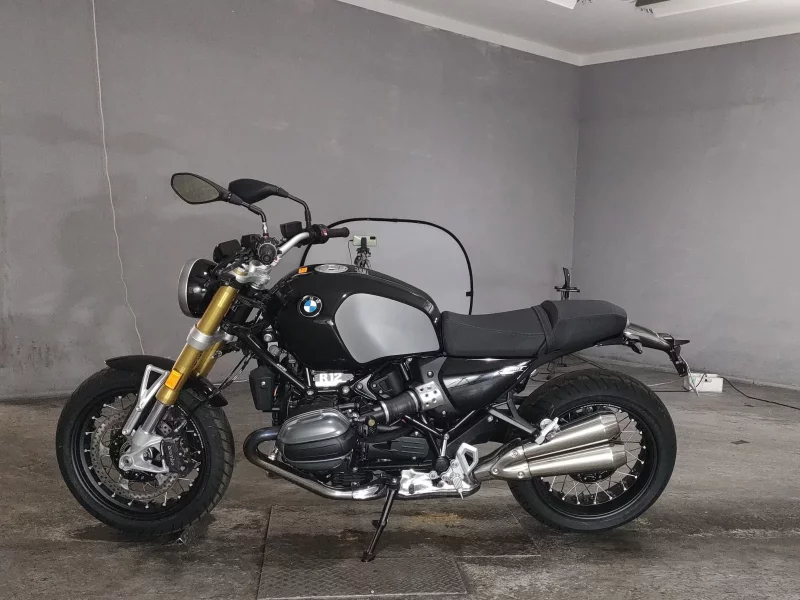 BMW BMW R12 nine T