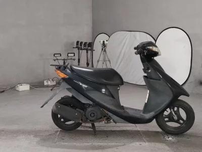 Suzuki ADDRESS V50