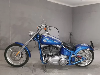 Harley-Davidson HARLEY FXCWC1580