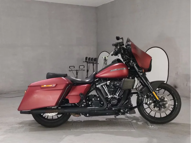 Harley-Davidson HARLEY FLHXS1870