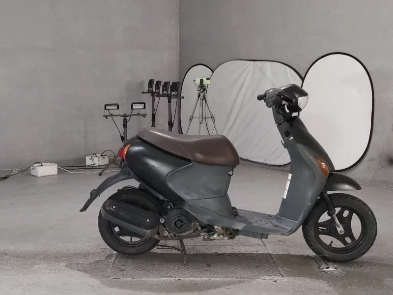 Suzuki LET S4