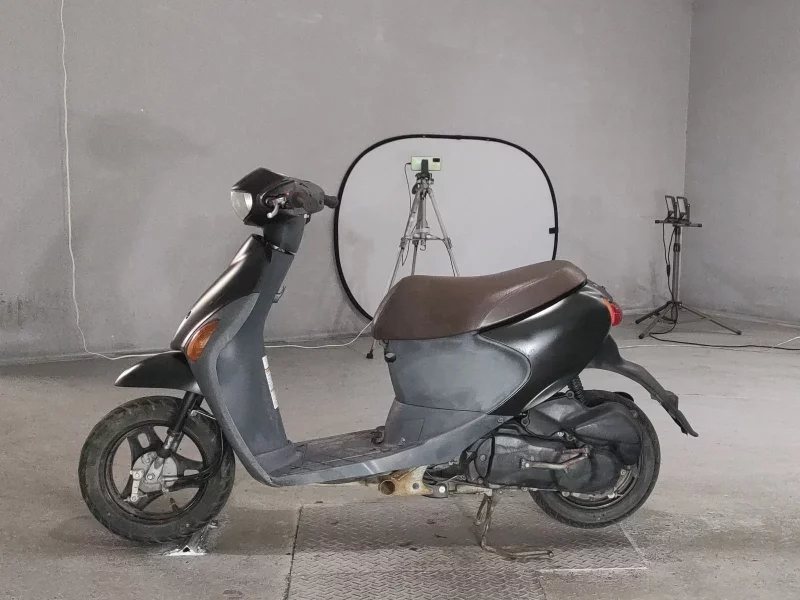 Suzuki LET S4