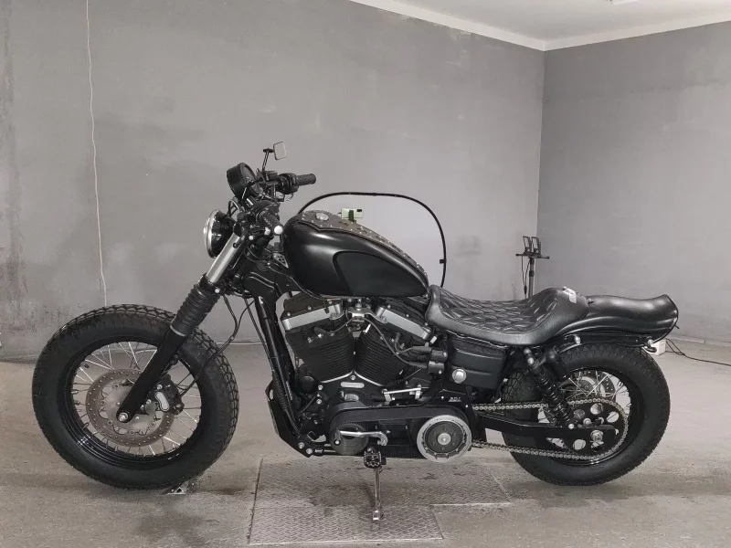 Harley-Davidson HARLEY FXDB1690