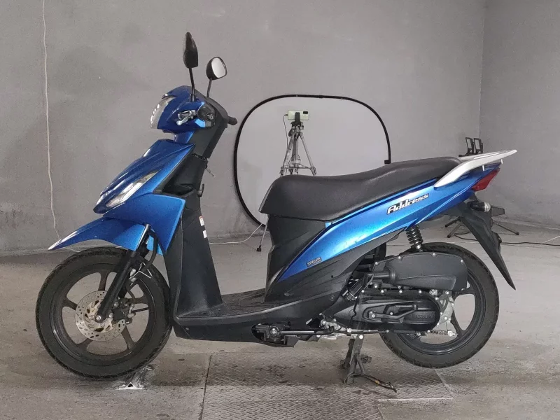 Suzuki ADDRESS V110