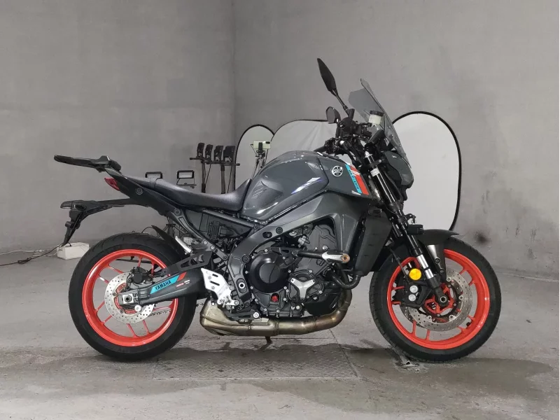 Yamaha MT-09 лот № 7219 оценка 4  с аукциона в Японии