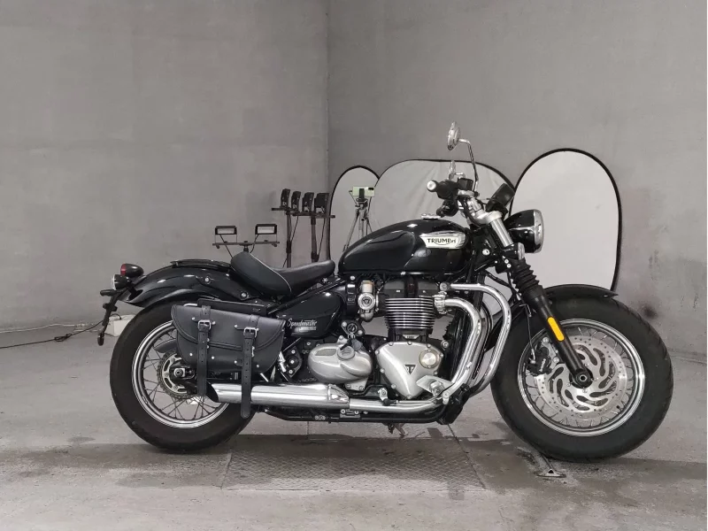 Triumph  BONNEVILLE SPEEDMASTER лот № 8219 оценка 4.5  с аукциона в Японии