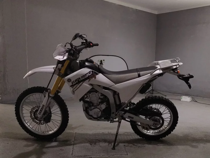 Yamaha WR250R