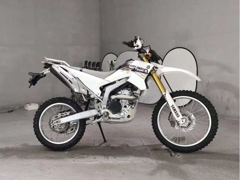 Yamaha WR250R
